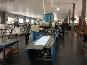 印刷厂的印刷知识 工艺礼品的精细制作